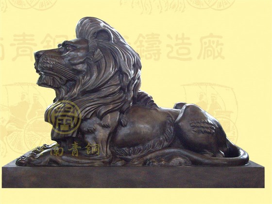 匯豐獅（3號）長2.13米，寬1米，高1.48米