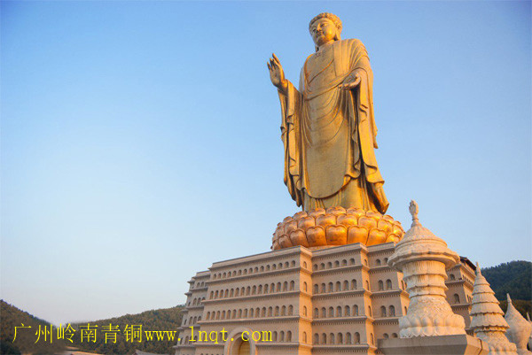 世界上最高的銅佛像——中國(guó)中原大佛