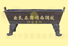長方香爐2高0.9-0.95米，長由客戶定制，寬按比例