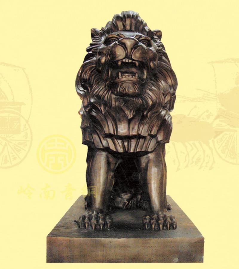 雄獅（1號(hào)）長(zhǎng)1.8米，寬1米，高1.8米
