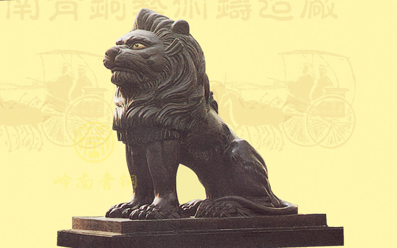 雄獅（2號）長2.48米，寬1.18米，高2.38米